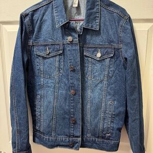 Denim jacket M pockets inside and out